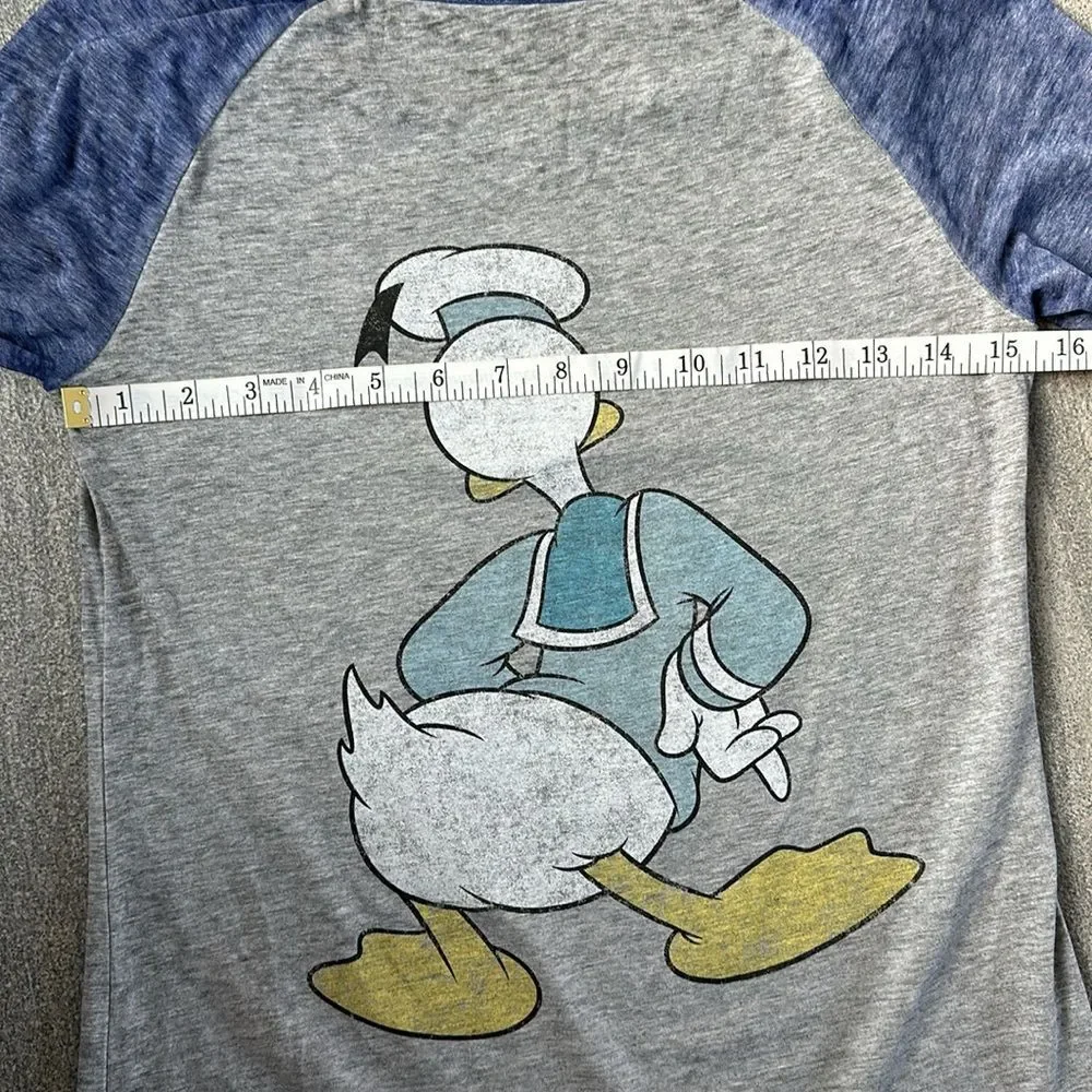 NWT Disney Donald Duck 3/4 sleeve Raglan Baseball Tee Front Back Graphic Medium